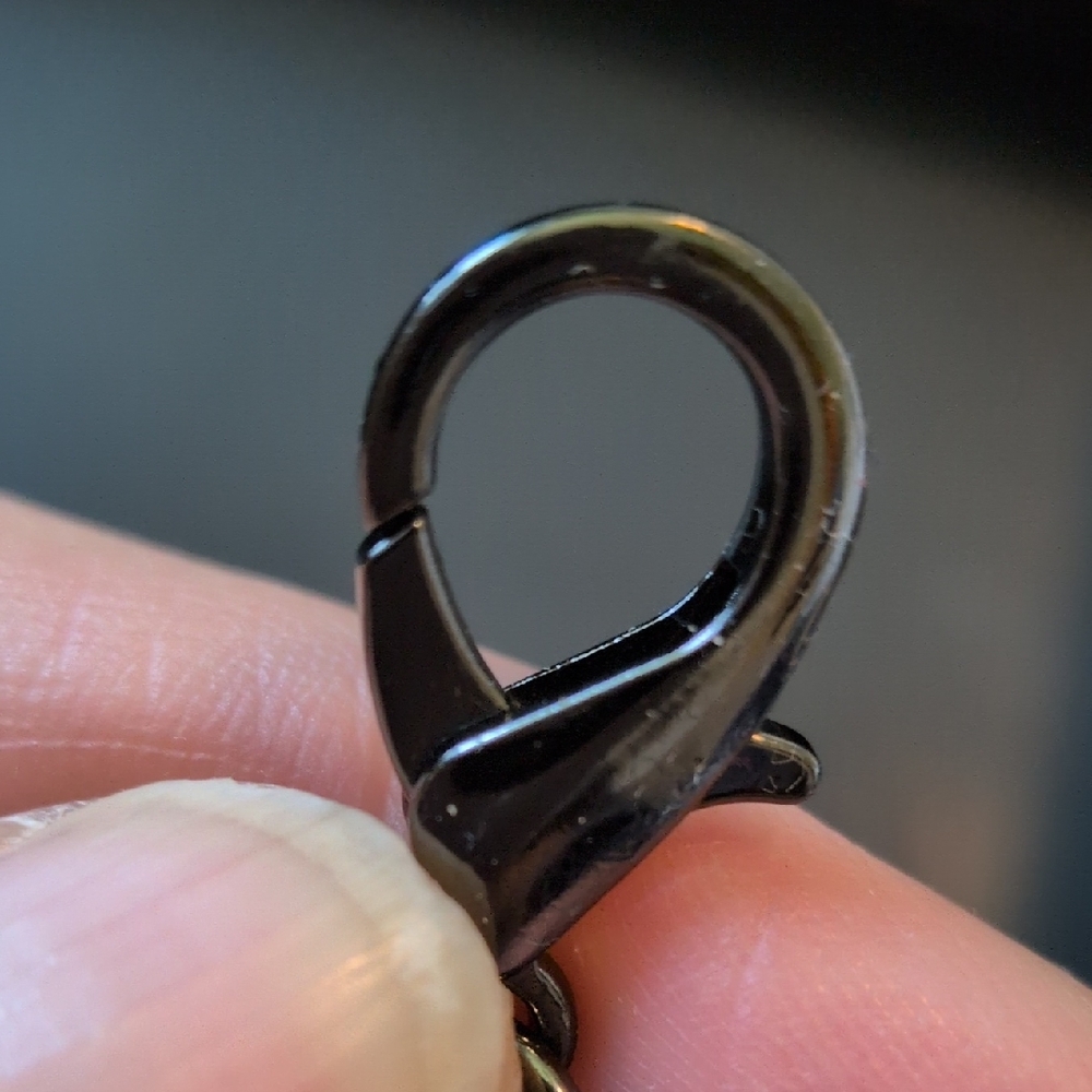 Gunmetal Horseshoe Bag Charm - Picture 4 of 4